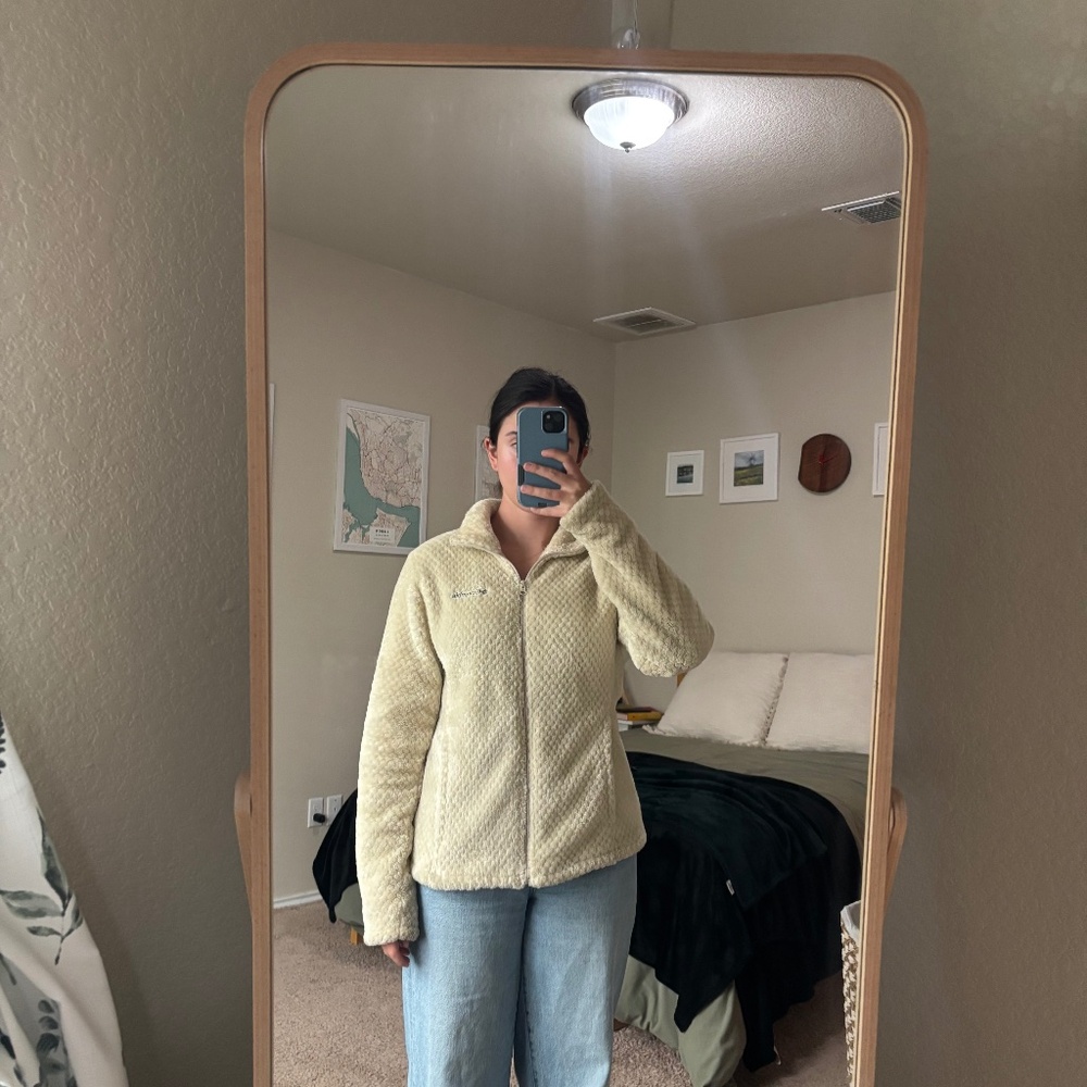 Columbia Cream Fuzzy Fleece Jacket